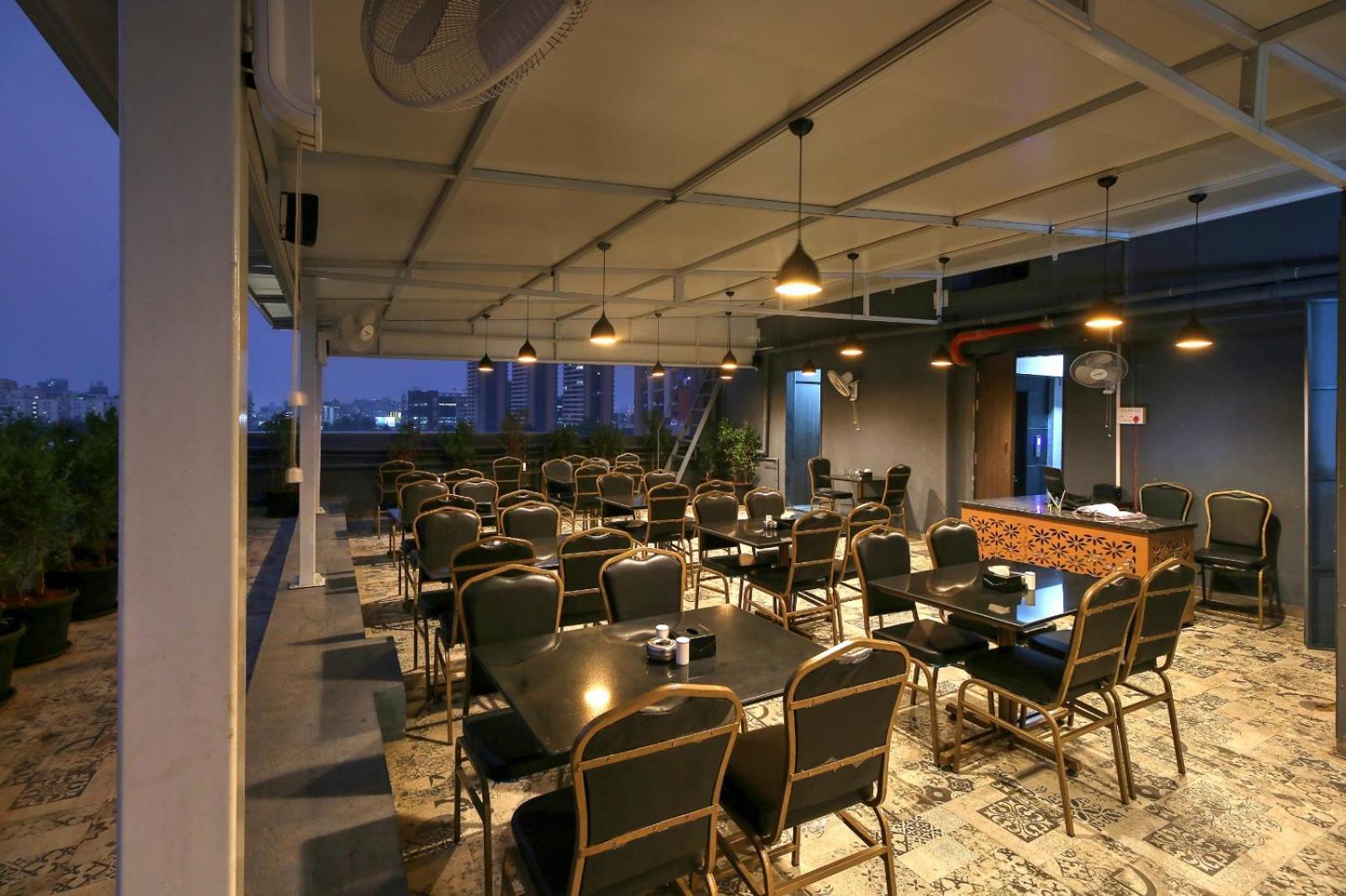 Mundhva Magnus Fortune House Business Hotel , Magarpatta מראה חיצוני תמונה