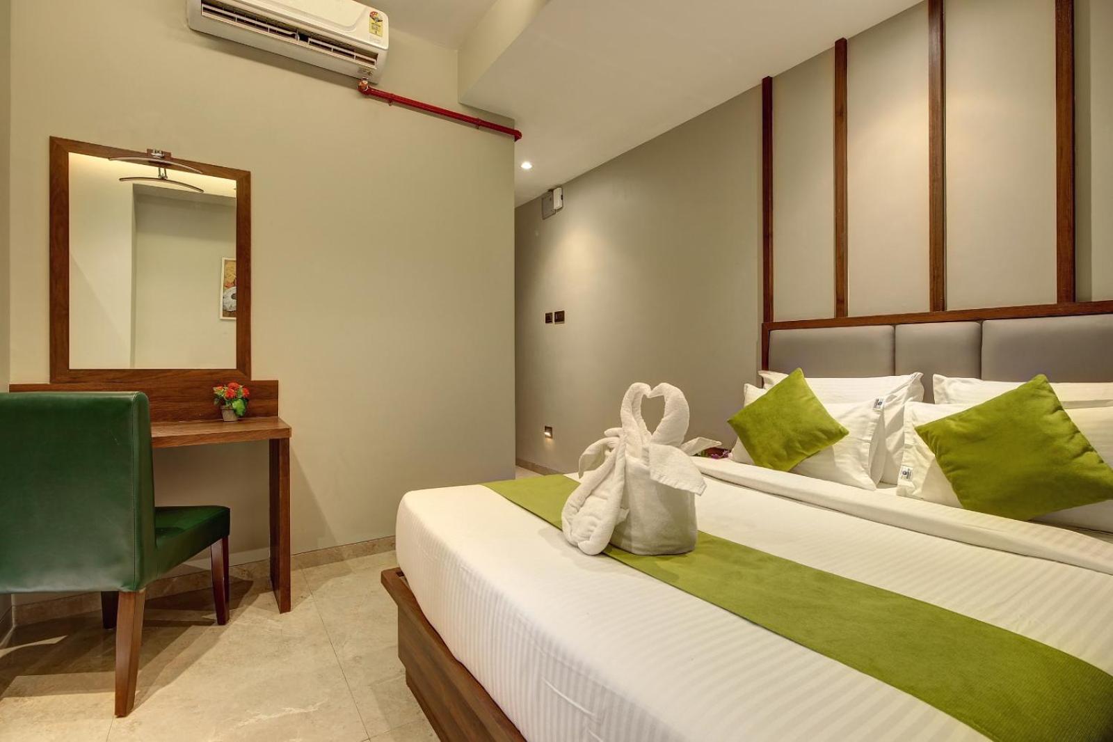 Mundhva Magnus Fortune House Business Hotel , Magarpatta מראה חיצוני תמונה