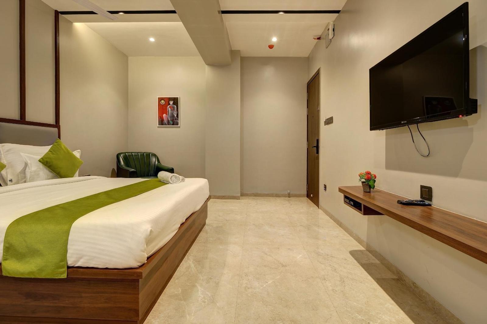 Mundhva Magnus Fortune House Business Hotel , Magarpatta מראה חיצוני תמונה
